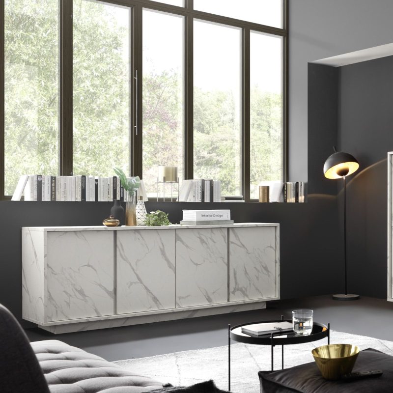 Madia da 180 cm con quattro ante in legno bianco effetto marmo - Carrara